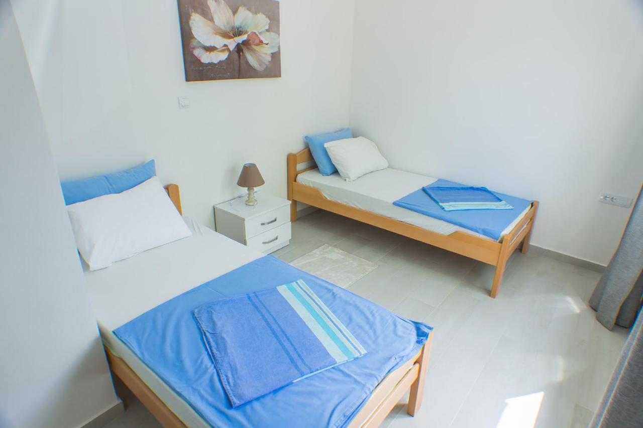 Apartments Kovac Tivat Exterior foto