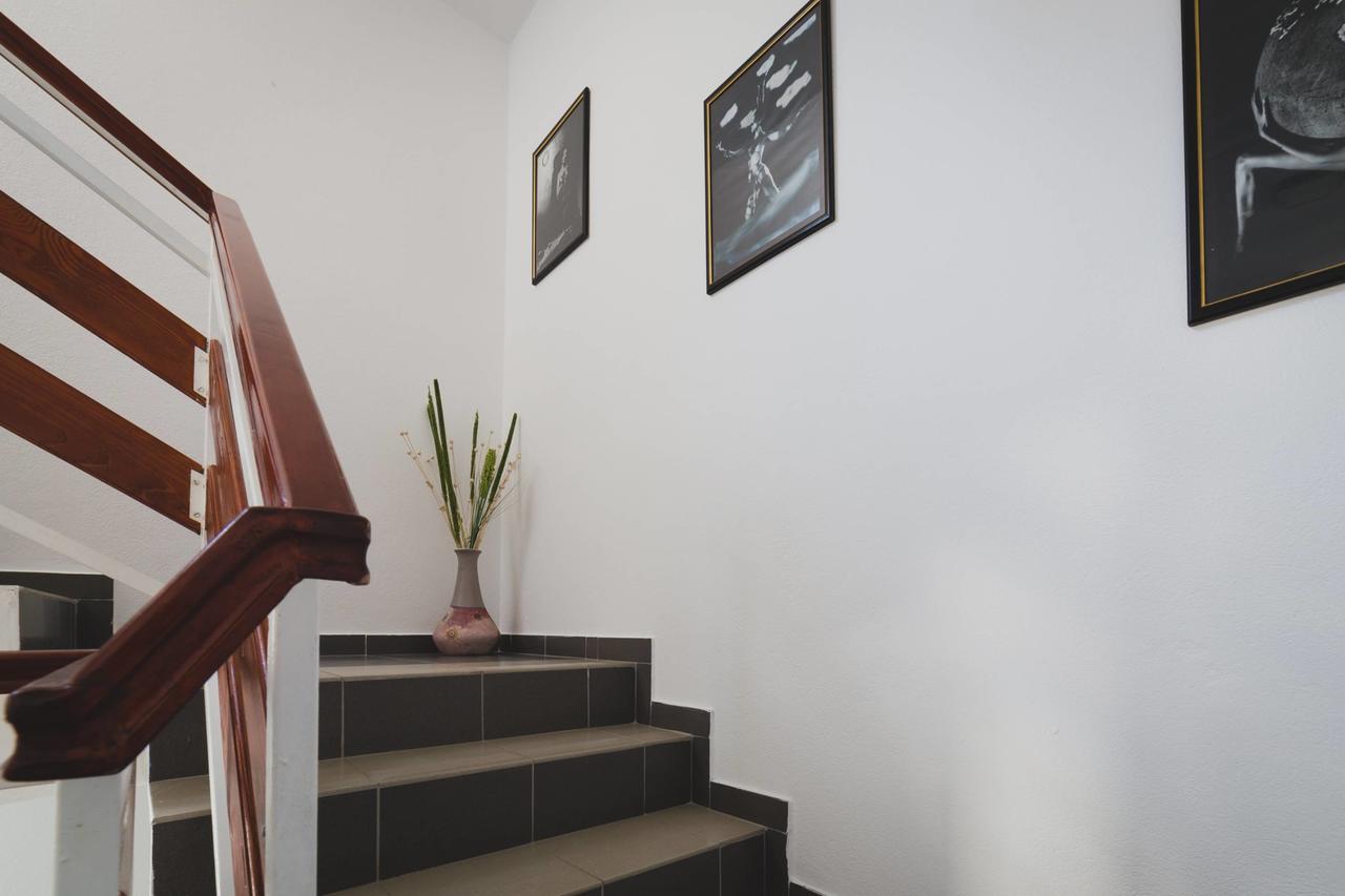 Apartments Kovac Tivat Exterior foto